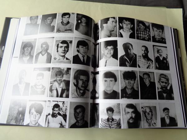 Srebrenica (Fotografas). Textos en cataln e ingls 