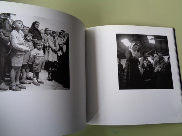 MANUEL FERROL. Emigracin. Estacin Martima de La Corua Catlogo exposicin Palacio de Exposiciones Kiosko Alfonso, A Corua, 2001, 1957. 