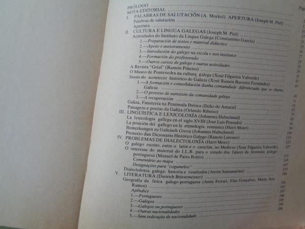 Tradicin, actualidade e futuro do galego. Actas do Coloquio de Trveris, 1980