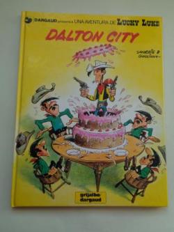 Ver os detalles de:  Dalton City. Una aventura de Lucky Luke