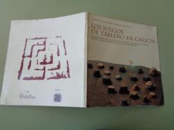Ver os detalles de:  Los juegos de tablero en Galicia. Aproximacin a los juegos sobre tableros en piedra desde la Antigedad Clsica al Medievo