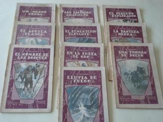 La Novelita nm. 1 al 10 : Un hroe persa/El pequeo explorador/Los esclavos amarillos/En la costa de oro/La pantera negra/El cementerio flotante/Lluvia de fuego/Una tromba de polvo/El hombre de los bosques/El guila blanca                                - Ver os detalles do produto