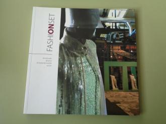 Fashionset. Cat�logo. Annamode: 60 anni di moda femminile sul set.  - Ver los detalles del producto